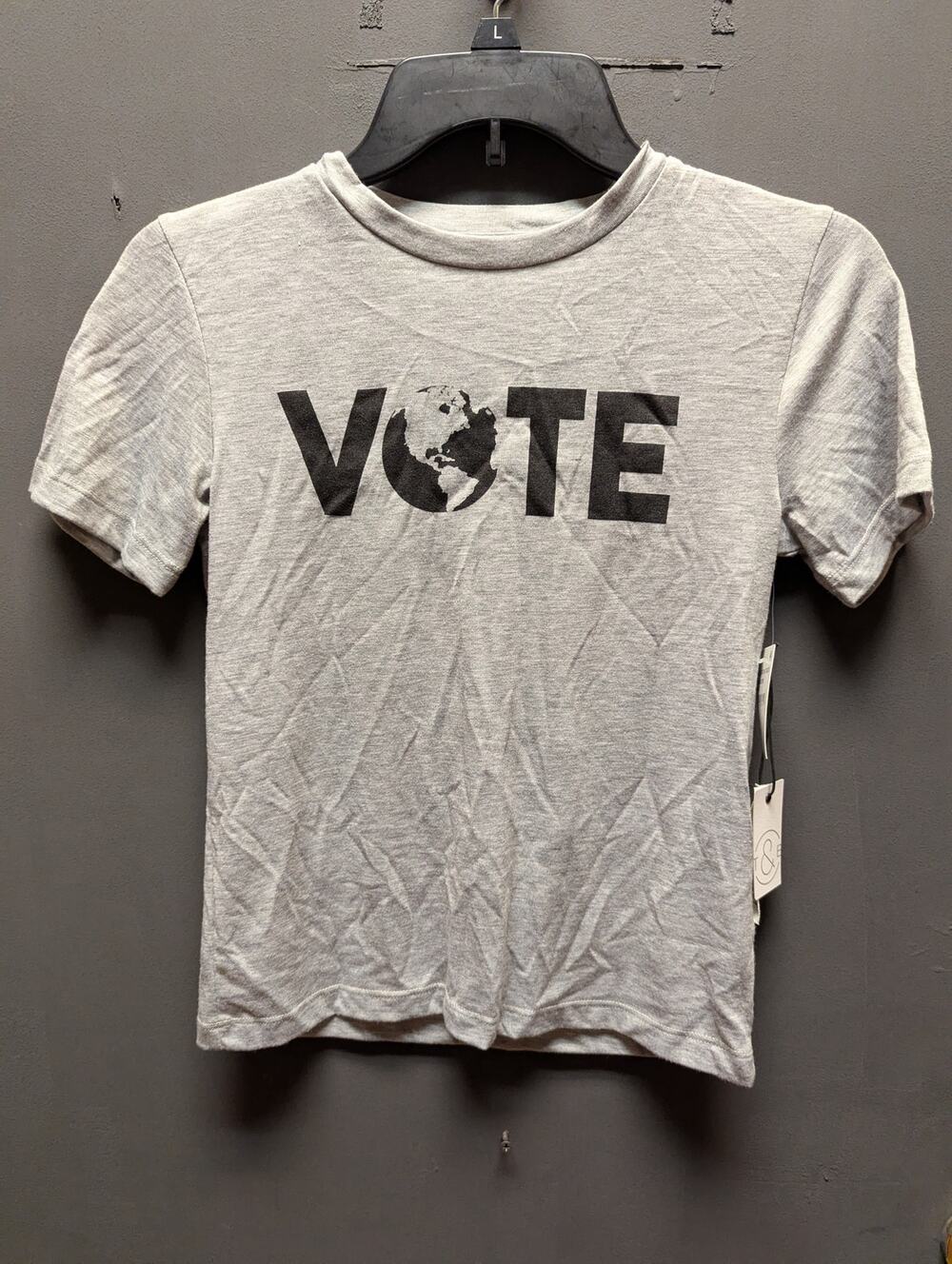 Treasure & Bond Gray "VOTE" Graphic Short Sleeve T-Shirt Small (Juniors 7/8)